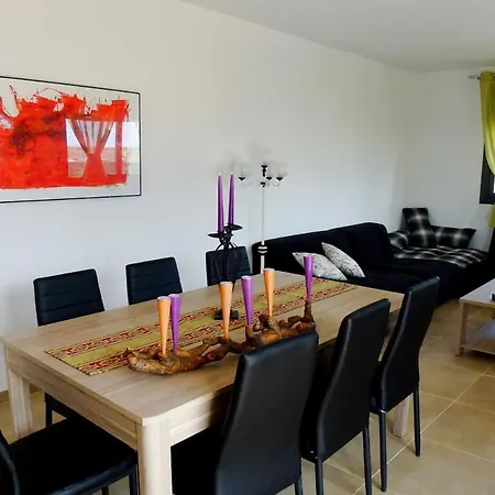 Holiday home Casa Els Muntells
